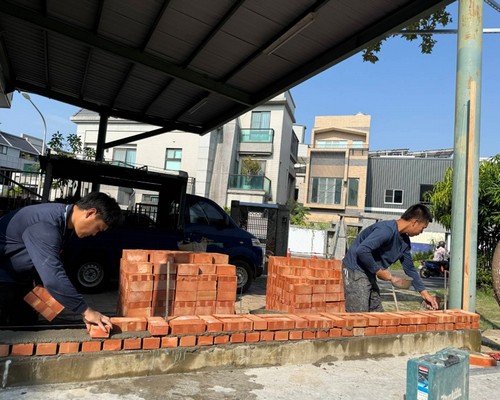 高雄市鳥松區砌磚新增圍牆, 高雄市鳥松區土水師傅, 高雄市鳥松區磚牆隔間, 高雄市鳥松區泥作, 高雄市鳥松區洗石子,抿石子, 高雄市鳥松區泥作工, 高雄市鳥松區泥作師傅, 高雄市鳥松區砌磚