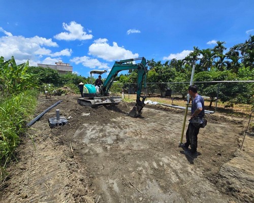 高雄整地工程, 高雄綁鋼筋板模, 高雄基座灌漿工程, 高雄混泥土灌漿, 高雄鋼筋板模灌漿, 高雄混凝土灌漿, 高雄板模灌漿, 高雄綁鋼筋, 高雄基座灌漿, 高雄土木工程