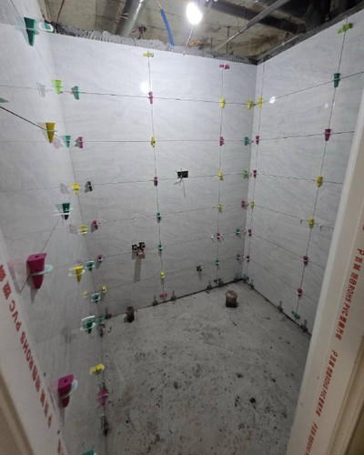 高雄大樓整層翻新, 高雄貼磁磚, 高雄油漆, 高雄水電工程, 高雄中古屋翻新, 高雄舊屋翻新, 高雄房屋修繕, 高雄浴室整修, 
			高雄房屋修繕, 高雄泥作, 高雄洗石子,抿石子, 高雄泥作工, 高雄泥作師傅, 高雄砌磚