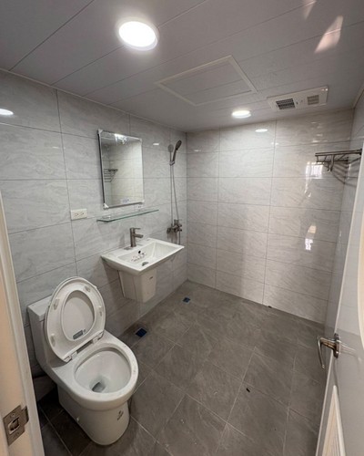 高雄前金大樓整層翻新, 高雄前金貼磁磚, 高雄前金油漆, 高雄前金水電工程, 高雄前金中古屋翻新, 高雄前金舊屋翻新, 高雄前金房屋修繕, 高雄前金浴室整修, 
			高雄前金房屋修繕, 高雄前金泥作, 高雄前金洗石子,抿石子, 高雄前金泥作工, 高雄前金泥作師傅, 高雄前金砌磚