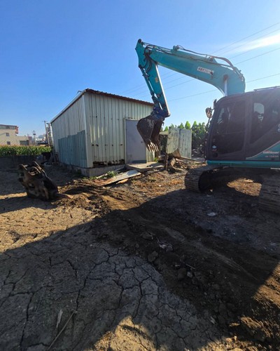 高雄鐵皮屋拆除, 高雄農地整地, 高雄拉皮整修, 高雄拆除工程, 高雄打石拆除