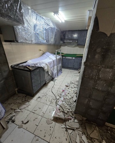 高雄新興區磁磚工程, 高雄新興區貼壁地磚, 高雄新興區貼磁磚, 高雄貼地磚, 高雄新興區貼壁磚, 高雄新興區磁磚修補, 高雄新興區貼地磚, 高雄新興區貼磁磚, 高雄新興區地板重新鋪設