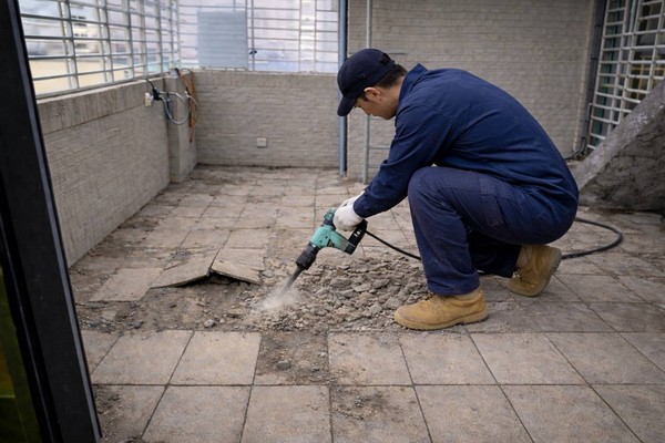 高雄磁磚工程, 高雄貼壁地磚, 高雄貼磁磚, 高雄貼地磚, 高雄貼壁磚, 高雄磁磚修補, 高雄貼地磚, 高雄貼磁磚, 高雄地板重新鋪設