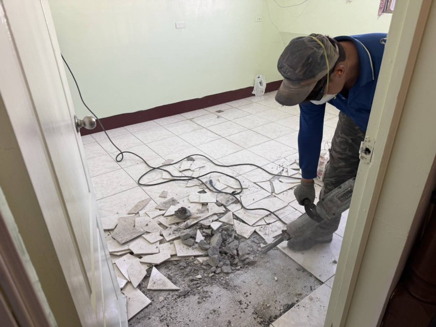 高雄磁磚修繕, 高雄地磚隆起, 高雄地磚翻新, 高雄貼磁磚師傅, 高雄磁磚工程, 高雄貼壁地磚, 高雄貼磁磚, 高雄貼地磚, 高雄貼壁磚, 高雄磁磚修補, 高雄貼地磚, 高雄貼磁磚, 高雄地板重新鋪設