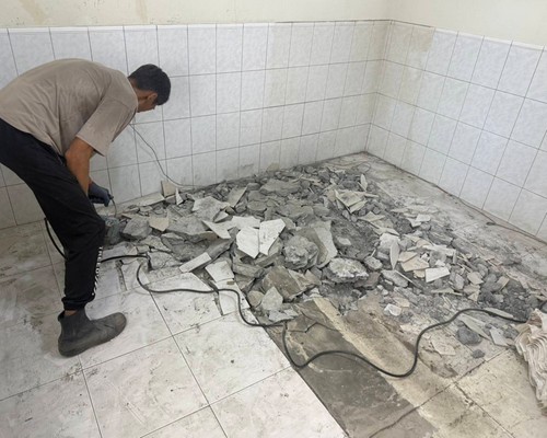 高雄楠梓老舊地磚拆除更新, 高雄地磚拆除更新, 高雄磁磚修繕, 高雄地磚隆起, 高雄地磚翻新, 高雄貼磁磚師傅, 高雄磁磚工程, 高雄貼壁地磚, 高雄貼磁磚, 高雄貼地磚, 高雄貼壁磚, 高雄磁磚修補, 高雄貼地磚, 高雄貼磁磚, 高雄地板重新鋪設