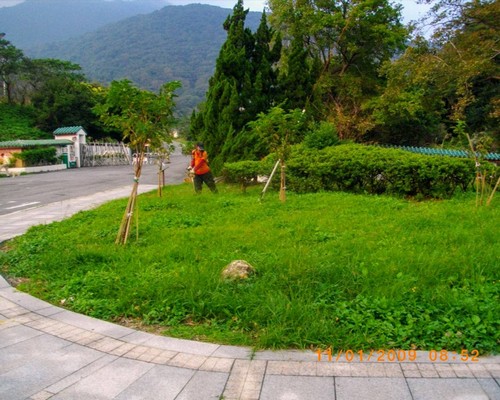 高雄公園綠地除草, 高雄除草，高雄割草